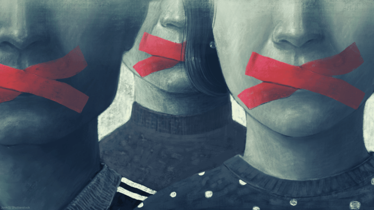 Ditë e zezë për mediat dhe fjalën e lirë në Rusi  