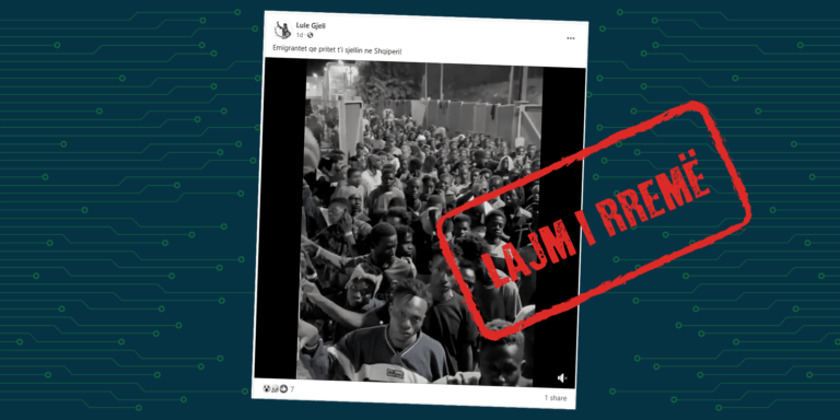 Pretendohet rrejshëm se pamjet paraqesin emigrantët që pritet të shkojnë në Shqipëri