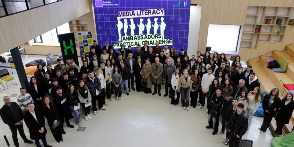 Organizohet gara e parë mes gjimnazeve për edukim medial në Kosovë