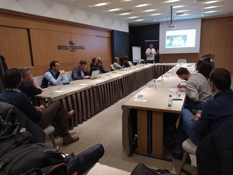 Ligjëratë mbi dezinformimin dhe verifikimin e fakteve në kuadër të një trajnimi profesional